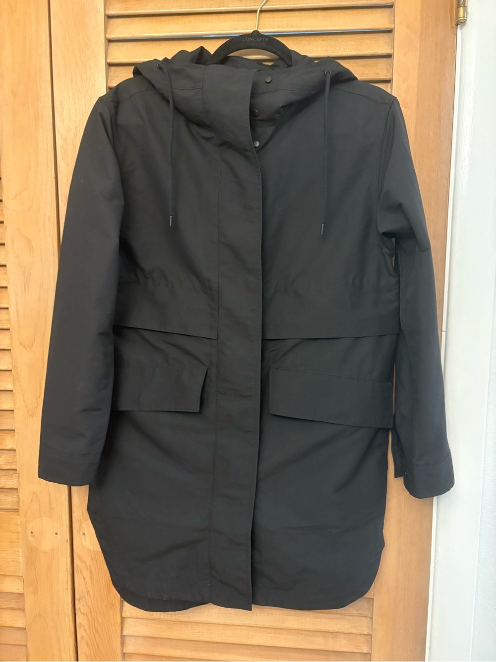 EVERLANE Women’s Black Rain Jacket Sz XXS (fits like a S)